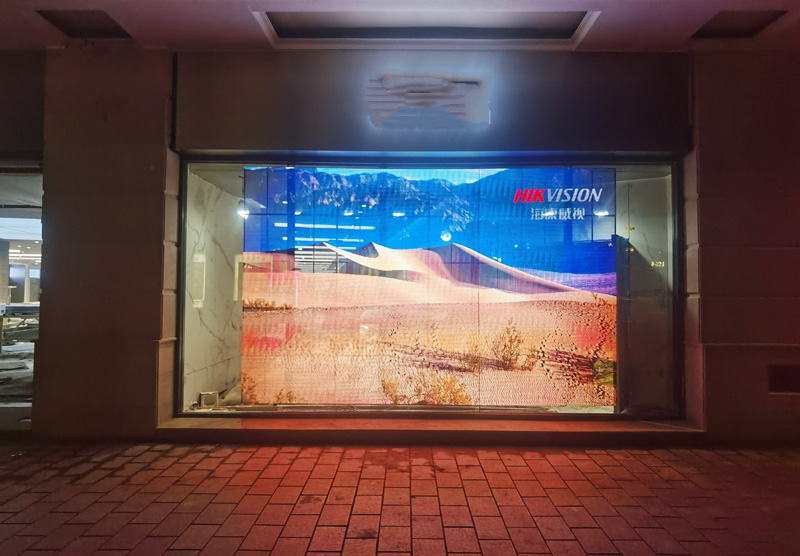 荆州黑龙江某商业街透明屏项目 10㎡